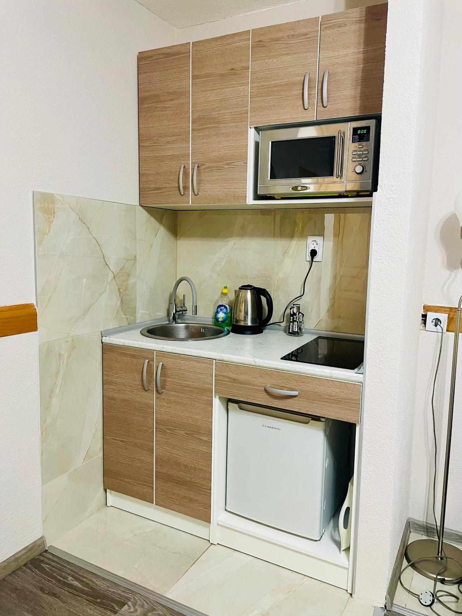 T&N Studio-Center-Free Parking,Ac,Train-Bus Station Sarajevo Ngoại thất bức ảnh