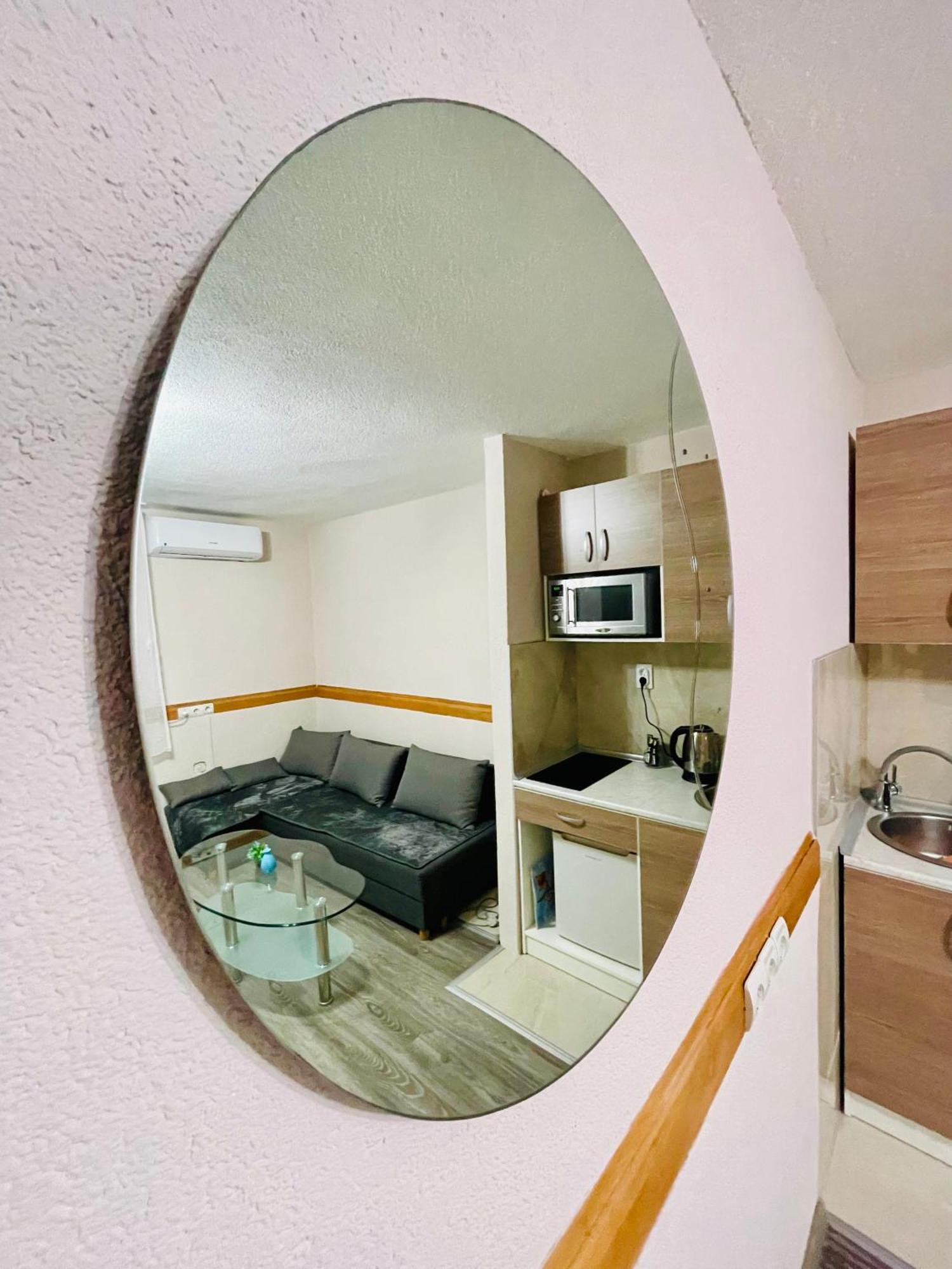 T&N Studio-Center-Free Parking,Ac,Train-Bus Station Sarajevo Ngoại thất bức ảnh