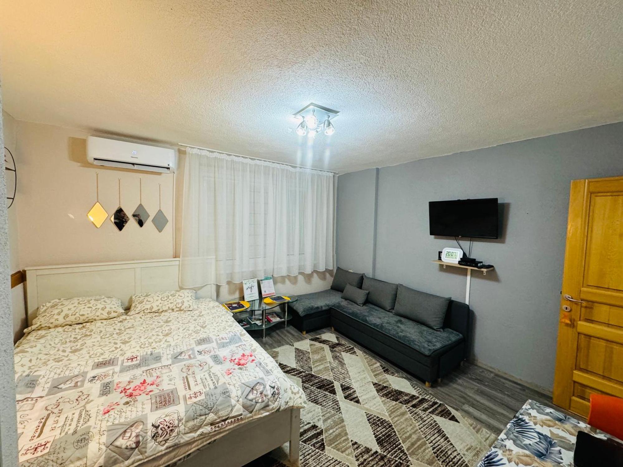 T&N Studio-Center-Free Parking,Ac,Train-Bus Station Sarajevo Ngoại thất bức ảnh